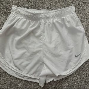Women’s Nike shorts NWOT
